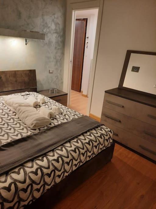 N&Ghomesweethome Raffaelloelegante Appartamento Ideale Casa Vacanze Affari Milano Dış mekan fotoğraf