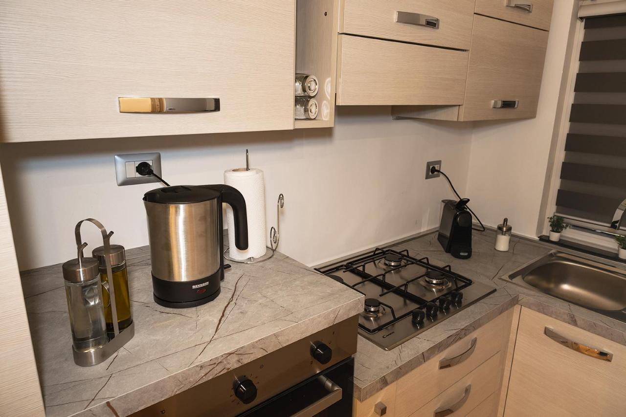 N&Ghomesweethome Raffaelloelegante Appartamento Ideale Casa Vacanze Affari Milano Dış mekan fotoğraf